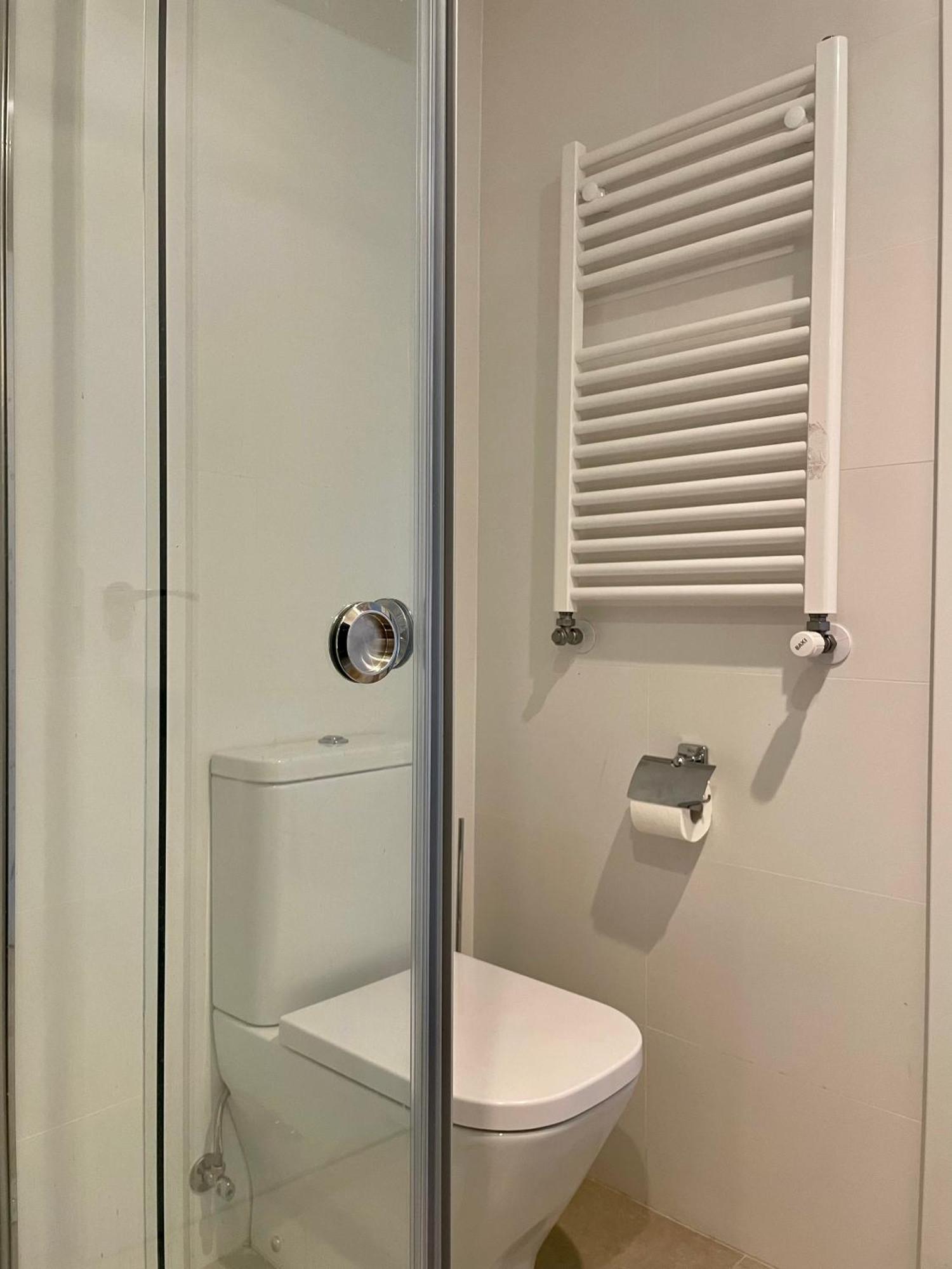 גיחון Piso De 2 Habitaciones En Centro, Zona Muy Tranquila Con Playa A 2 Min Andando מראה חיצוני תמונה